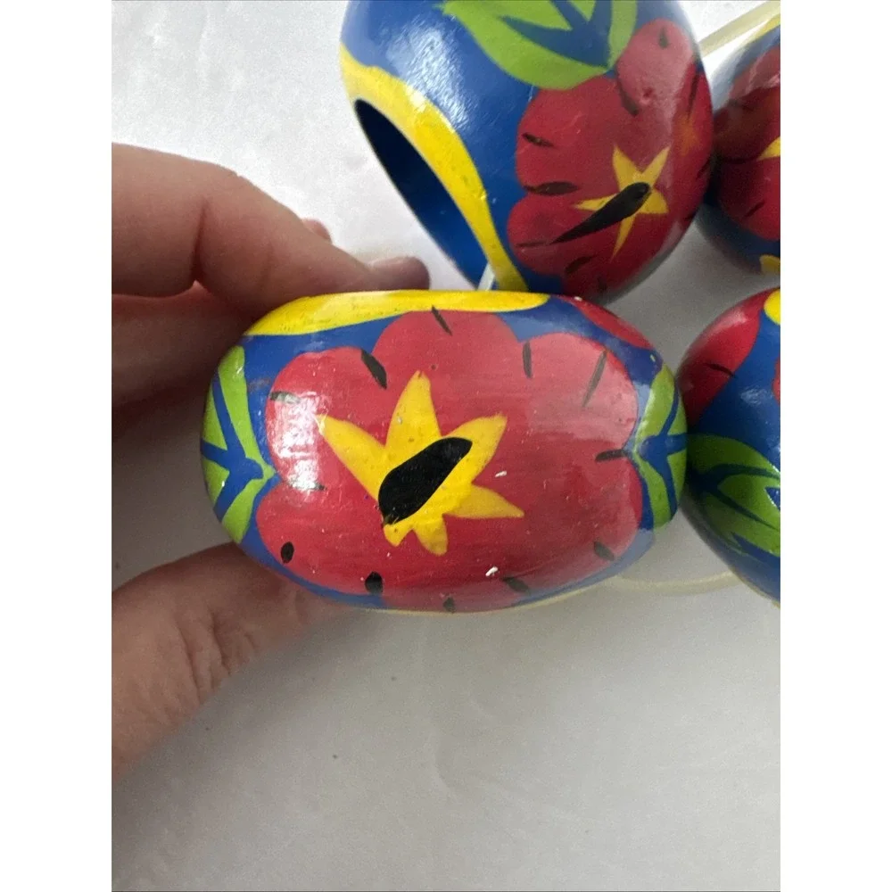 Wooden Floral Hand painted Napkin Rings Set‎ Of 4 Made In Philippines